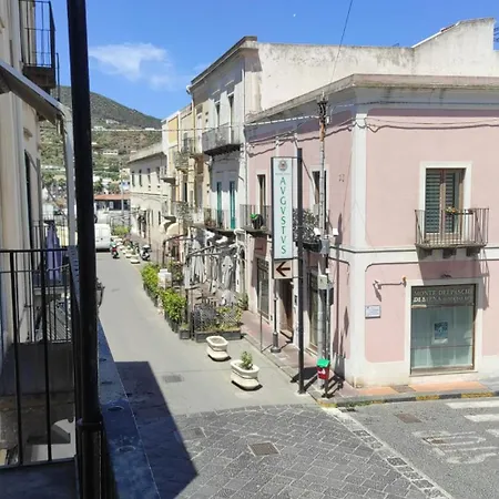 La Marina - Cosy And Central With Rooftop Terrace Apartment